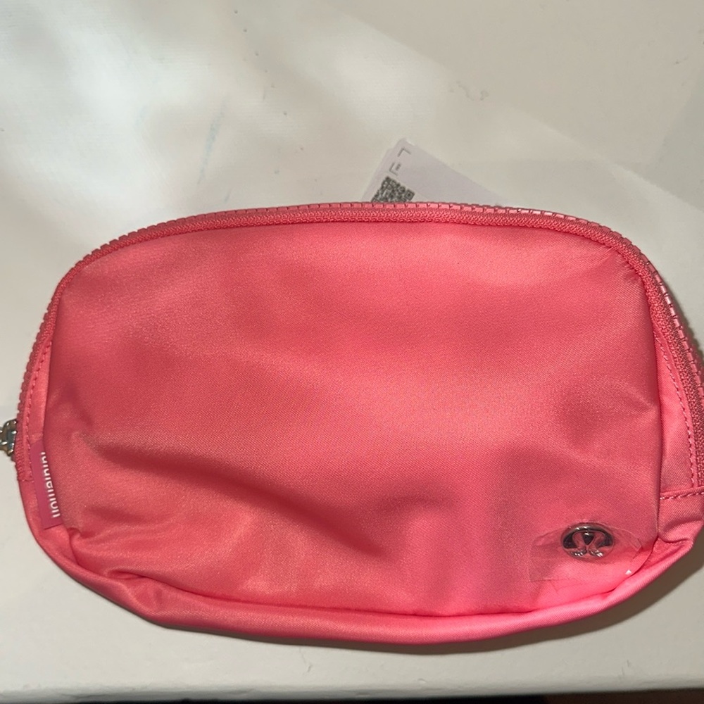 Lululemon bag, NWT